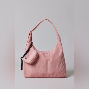 Urban Outfitters Exclusive Rose Tan BAGGU Shoulder Bag